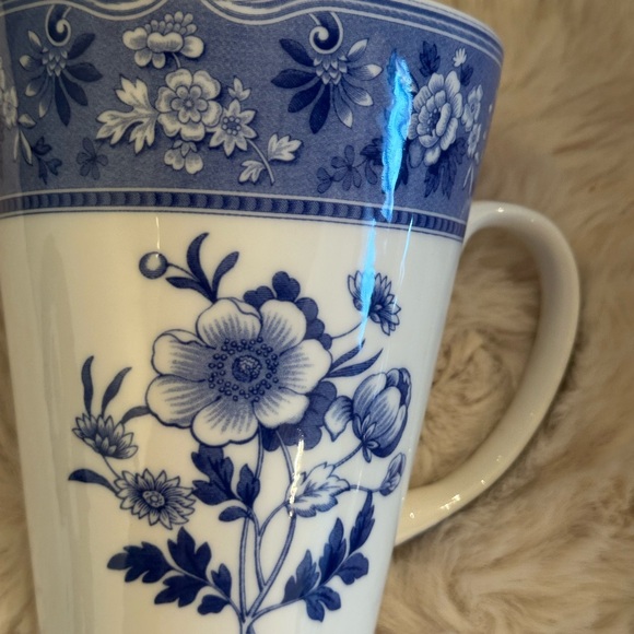 Spode Mugs - Picture 8 of 9